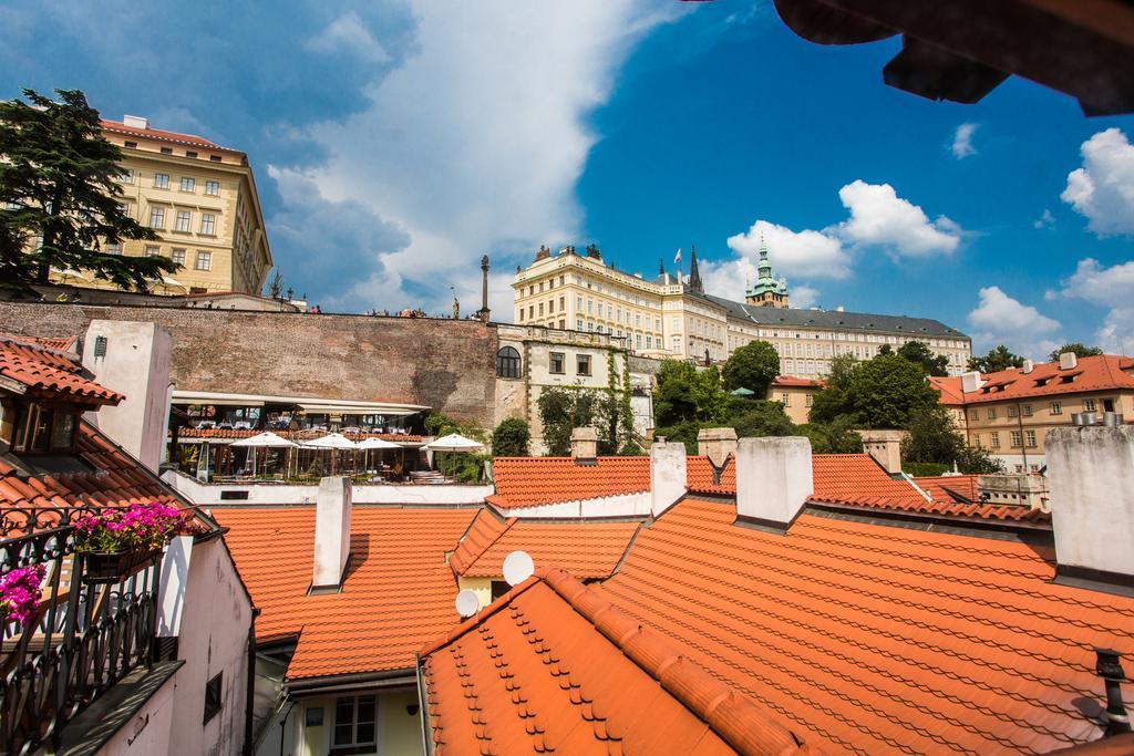 U Zlate Podkovy - At The Golden Horseshoe Praga Exterior foto