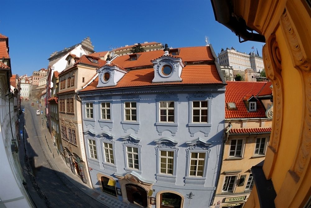 U Zlate Podkovy - At The Golden Horseshoe Praga Exterior foto